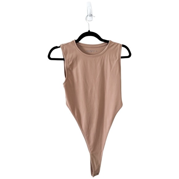 ABERCROMBIE & FITCH Soft Collection Nude Beige Crew Neck Sleeveless Body… - Picture 2 of 5